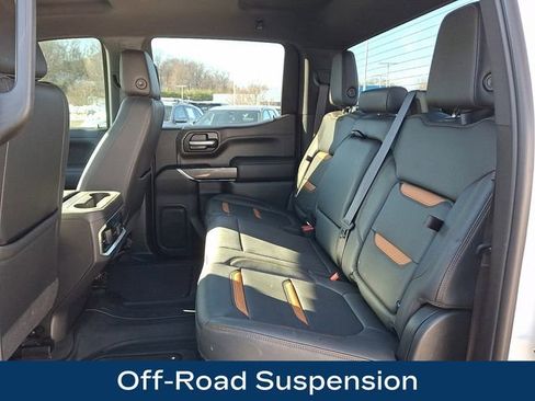 Used 2022 GMC Sierra 1500 AT4 image 13