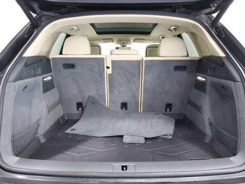 Used 2018 Audi Q5 2.0T Premium Plus w/ Premium Plus Package image 28