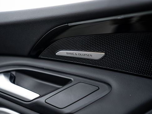 New 2025 Audi Q5 Premium Plus image 15