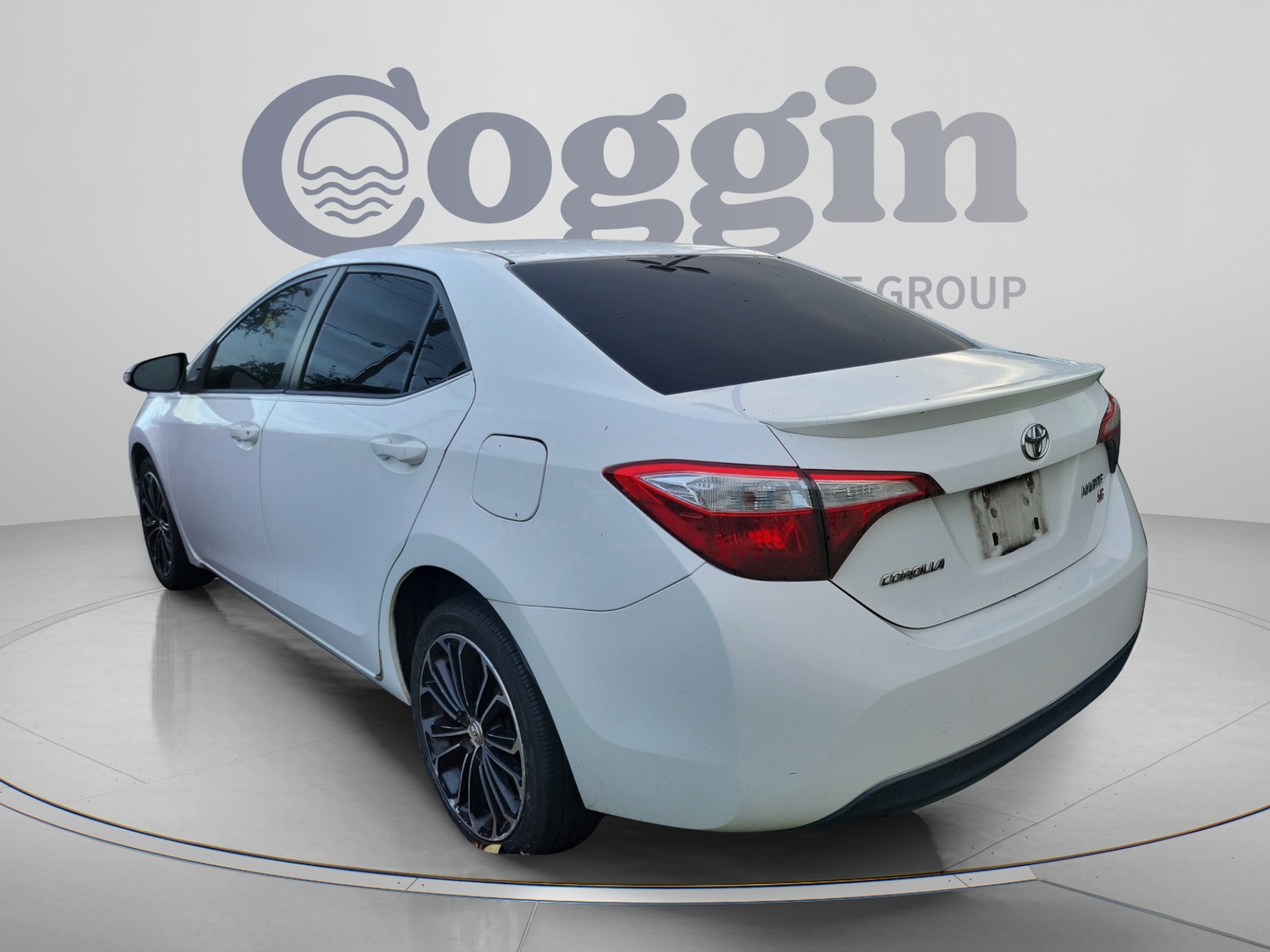 Used 2014 Toyota Corolla S FWD image 2