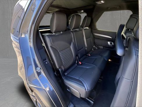 New 2026 Land Rover Discovery Dynamic SE AWD/4WD image 10