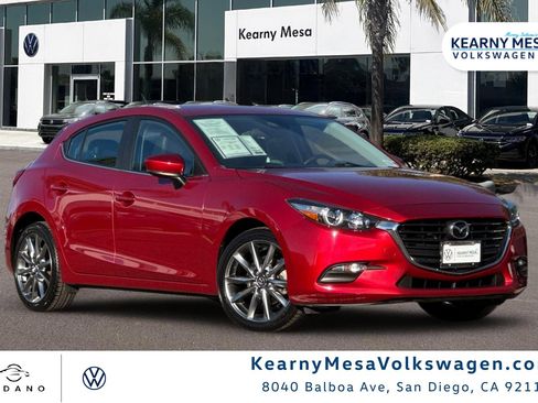 Used 2018 MAZDA MAZDA3 Touring image 1