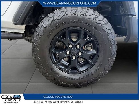 Used 2021 Jeep Wrangler Sport AWD/4WD image 7