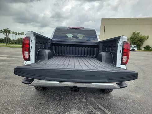 New 2026 GMC Sierra 1500 Pro w/ Pro Value Package image 7