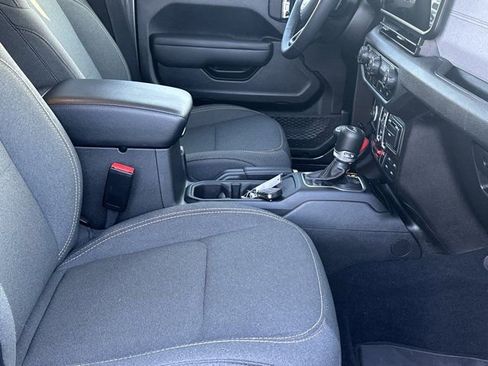 Certified 2025 Jeep Wrangler Willys 4xe image 17