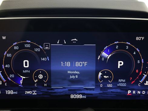 Used 2025 Chevrolet Tahoe High Country AWD/4WD image 21