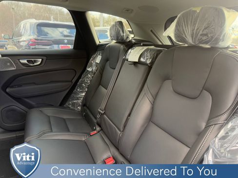 New 2026 Volvo XC60 B5 Ultra w/ Protection Package Premier AWD/4WD image 13
