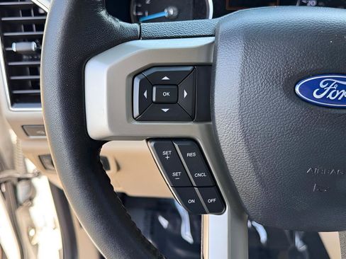 Used 2019 Ford F250 Lariat AWD/4WD image 16