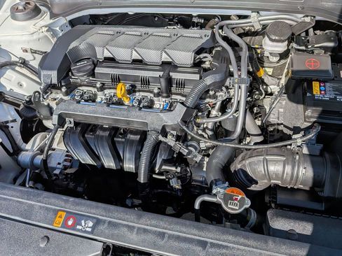 Used 2025 Hyundai Venue SEL FWD image 35