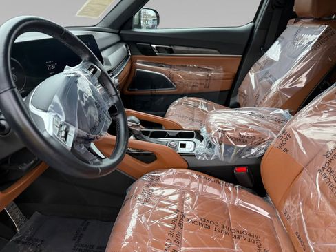 Used 2024 Kia Telluride SX Prestige X-Line image 9