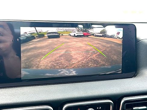 New 2026 Nissan Sentra SR w/ Floor Mat Package FWD image 22