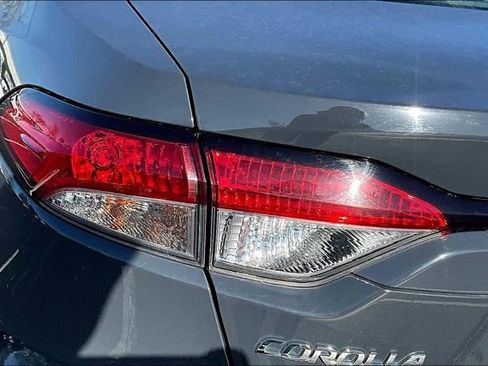Used 2023 Toyota Corolla LE FWD image 20