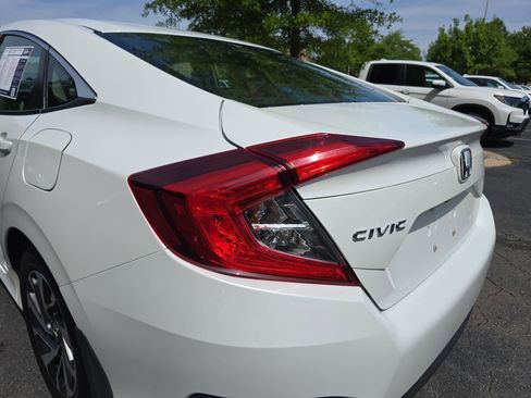 Used 2016 Honda Civic EX image 33