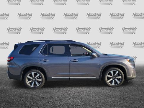 Used 2024 Honda Pilot Elite image 8