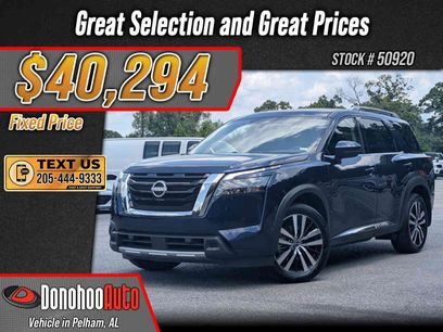 Used 2025 Nissan Pathfinder Platinum w/ Cargo Package