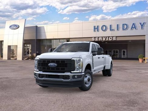New 2026 Ford F350 XL w/ FX4 Off-Road Package AWD/4WD image 2