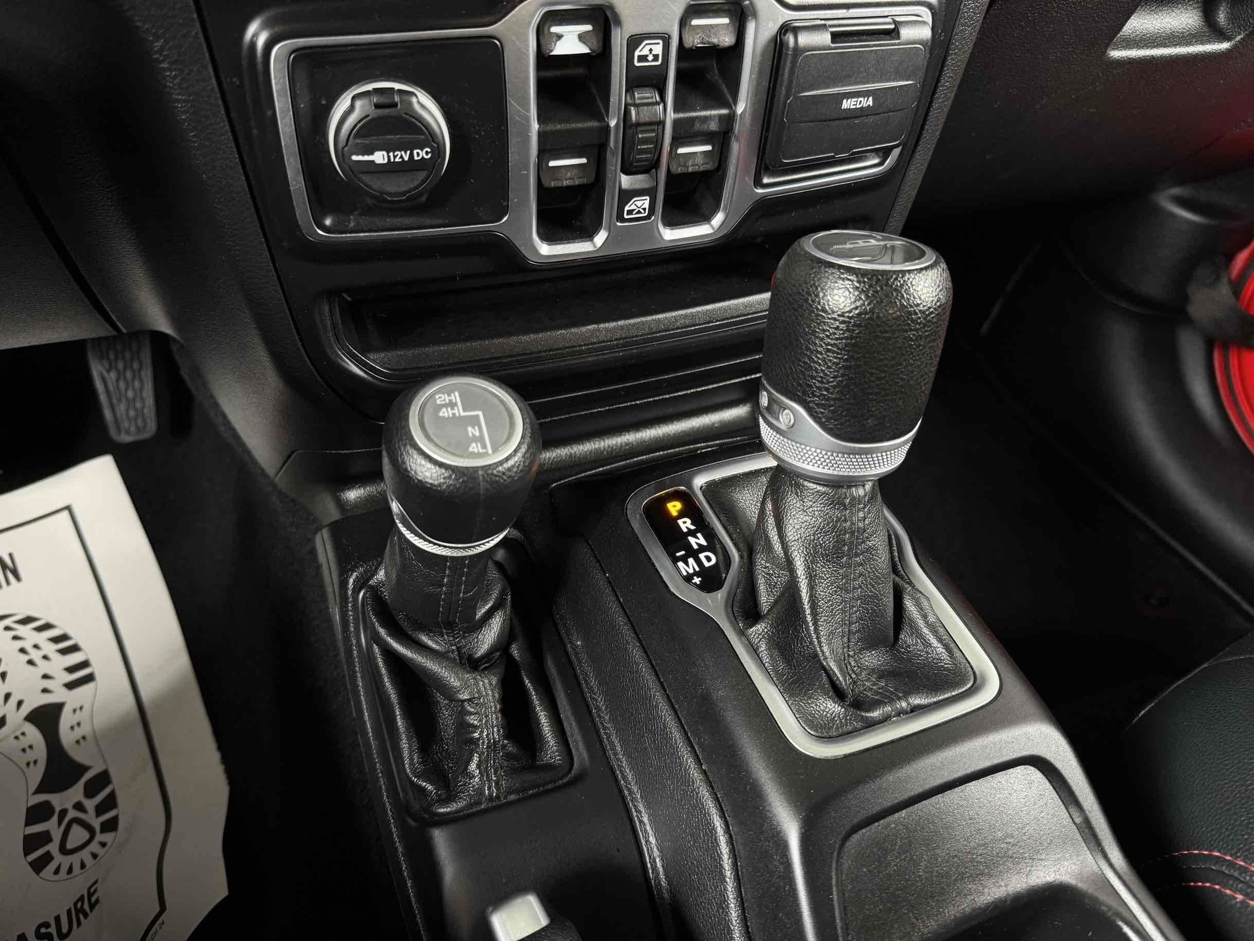 Used 2020 Jeep Gladiator Sport w/ Quick Order Package 24S AWD/4WD image 15