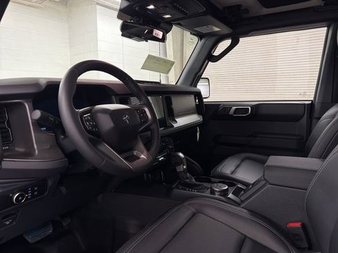 New 2026 Ford Bronco Badlands AWD/4WD image 6