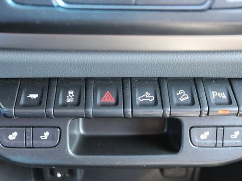 Used 2020 Chevrolet Colorado Z71 image 22