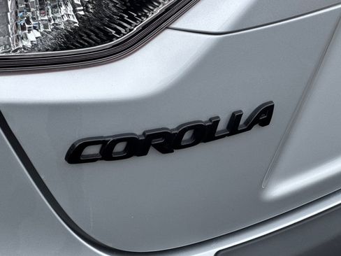 Used 2024 Toyota Corolla SE FWD image 30
