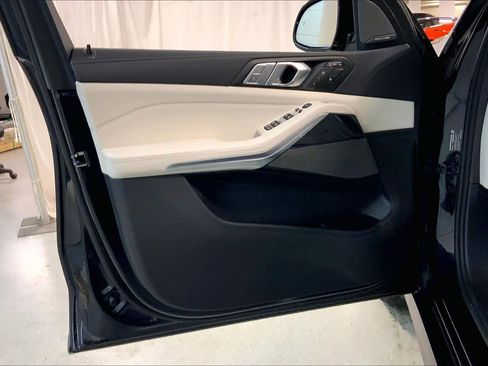 New 2026 BMW X7 xDrive40i AWD/4WD image 10