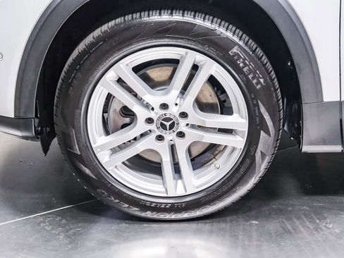 Used 2022 Mercedes-Benz GLB 250 4MATIC image 10