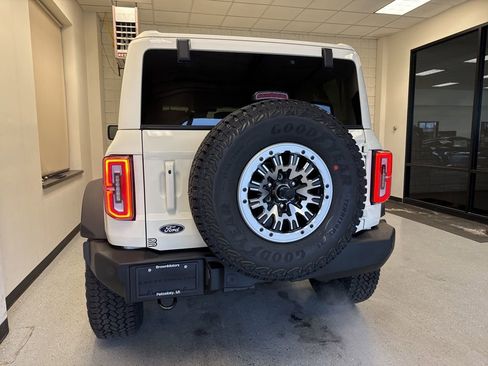 New 2026 Ford Bronco Outer Banks AWD/4WD image 19