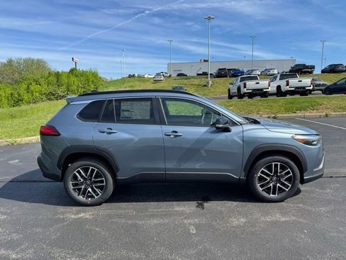 New 2026 Toyota Corolla Cross XLE image 2