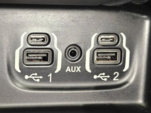 Used 2019 RAM 1500 Laramie Longhorn image 61