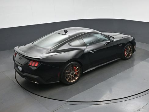 Used 2024 Ford Mustang GT Premium RWD image 55