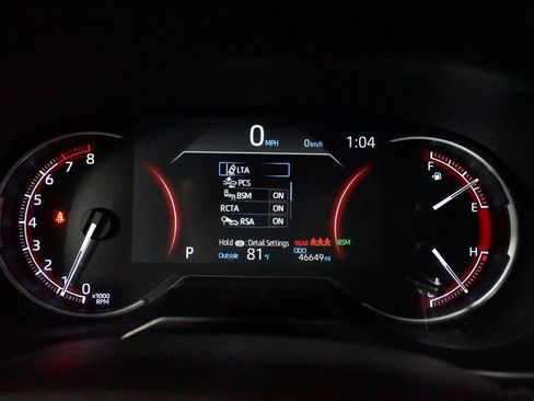 Used 2024 Toyota RAV4 XLE FWD image 15