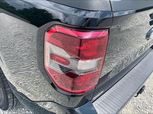 Used 2026 Ford Maverick Lobo AWD/4WD image 28
