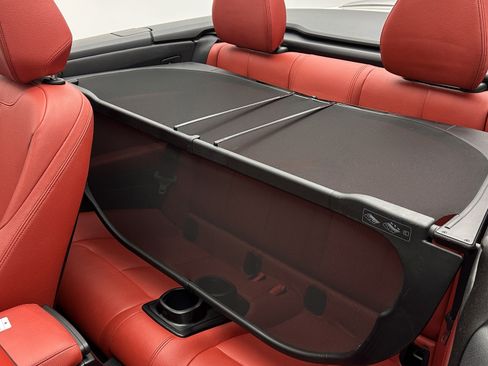 Used 2016 BMW M235i Convertible image 27