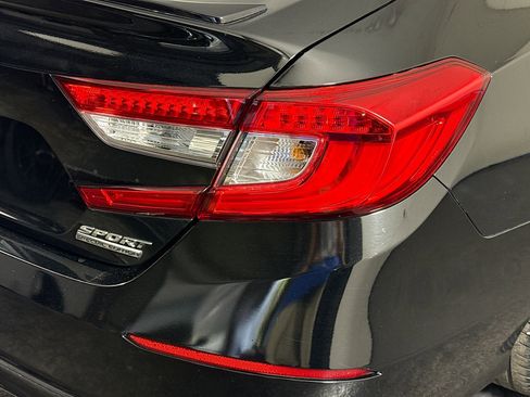 Used 2021 Honda Accord Sport Special Edition image 34