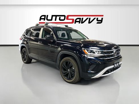 Used 2022 Volkswagen Atlas SE AWD/4WD image 1