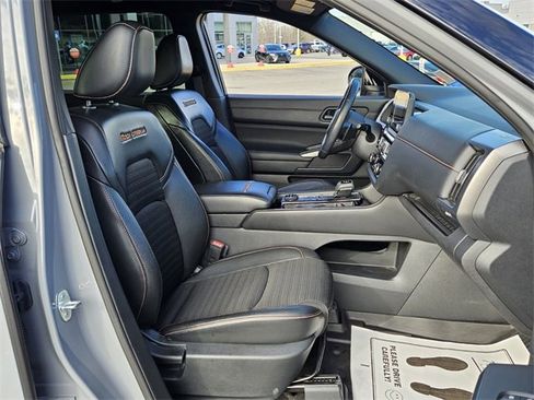 Used 2024 Nissan Pathfinder Rock Creek image 15