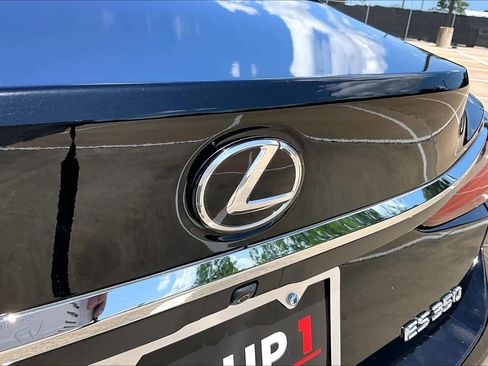Used 2019 Lexus ES 350 w/ Accessory Package 2 FWD image 30