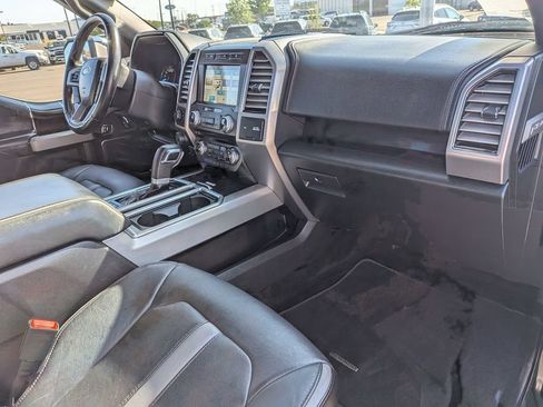 Used 2018 Ford F150 Platinum w/ Equipment Group 701A Luxury AWD/4WD image 24