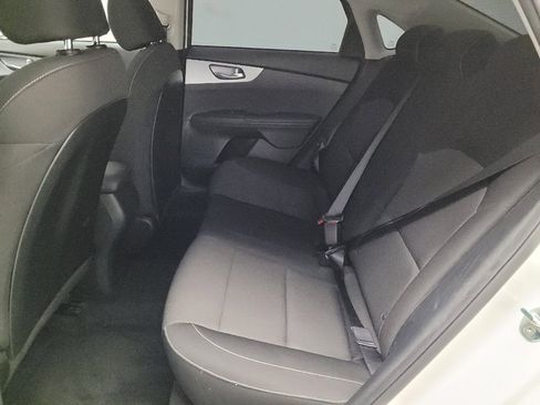 Used 2023 Kia Forte LXS w/ LXS Technology Package image 18