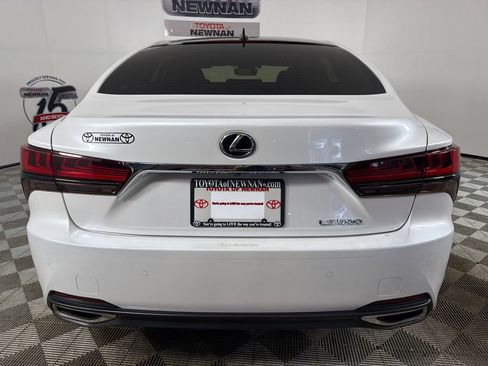 Used 2022 Lexus LS 500 w/ Interior Upgrade Package RWD image 6