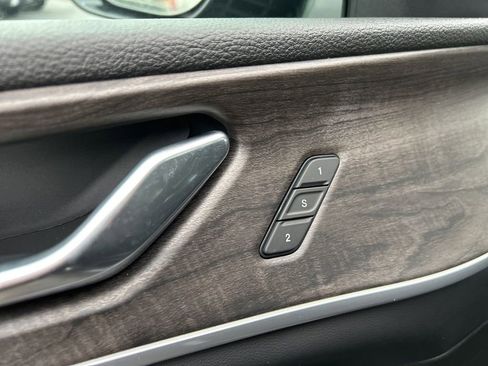 New 2026 Jeep Grand Cherokee Limited image 9