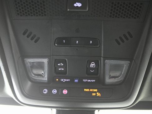 Used 2022 Cadillac XT5 Premium Luxury image 37