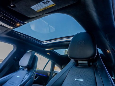 Used 2023 Mercedes-Benz EQS AMG 4MATIC w/ Trim Level Package image 18