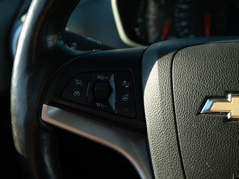 Used 2018 Chevrolet Sonic Premier w/ Driver Confidence Package image 30