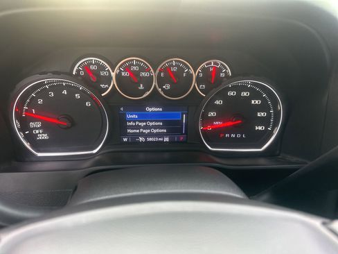 Used 2021 Chevrolet Silverado 1500 LT AWD/4WD image 22