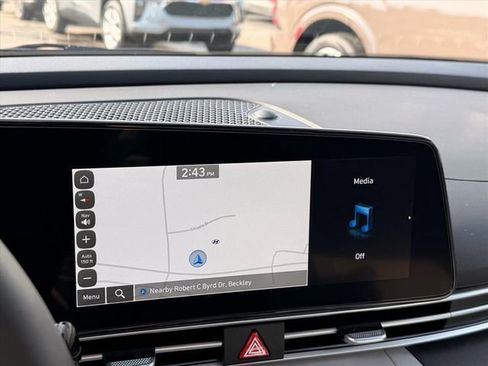 New 2026 Hyundai Elantra Limited image 19