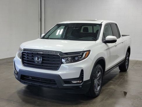 Certified 2023 Honda Ridgeline RTL image 2