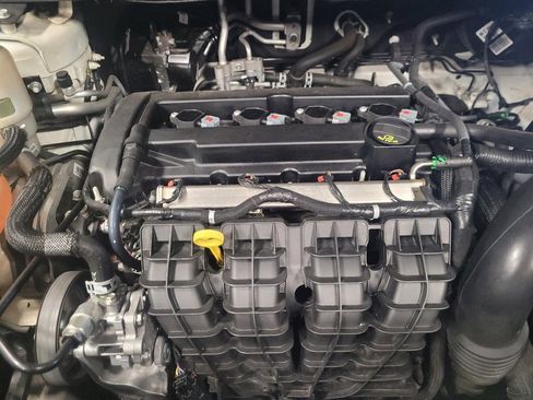 Used 2015 Dodge Journey American Value Package w/ Flexible Seating Group image 30