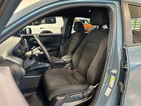 Used 2025 Honda HR-V Sport image 12