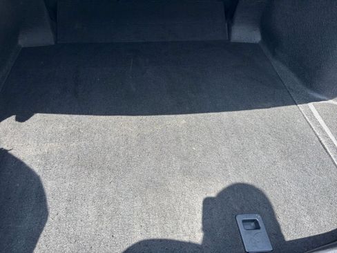 Used 2025 Toyota Camry LE FWD image 31